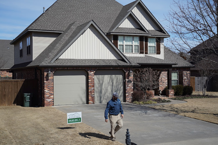 Boston Mountain Roofing, LLC