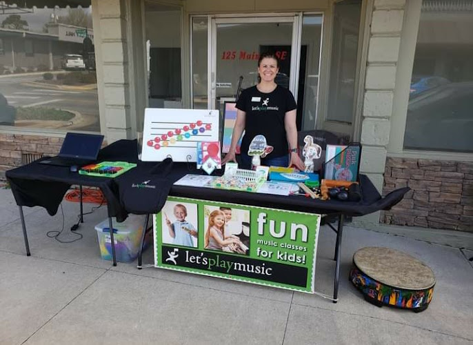 Lindsay Burnett Studios