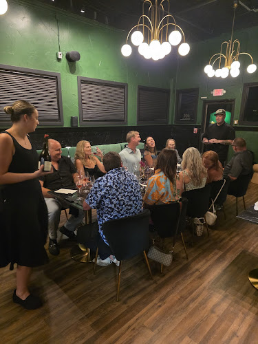 Muselet Champagne Bar