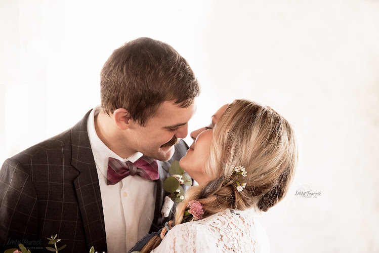 Ivory Peacock Photography -Northwest Arkansas Branding Photographer