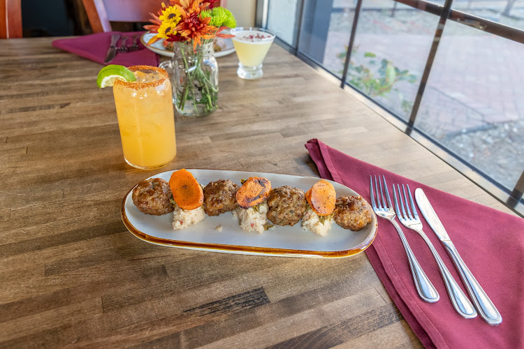 Tusk & Trotter American Brasserie Bentonville