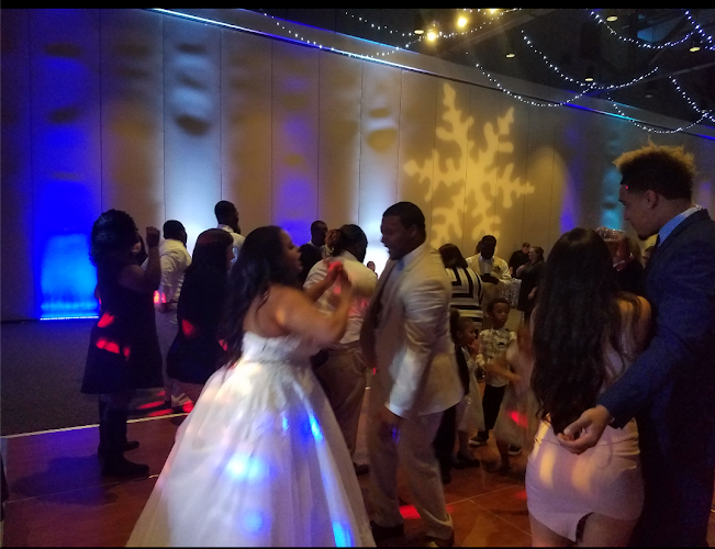 Extreme Dance Machines